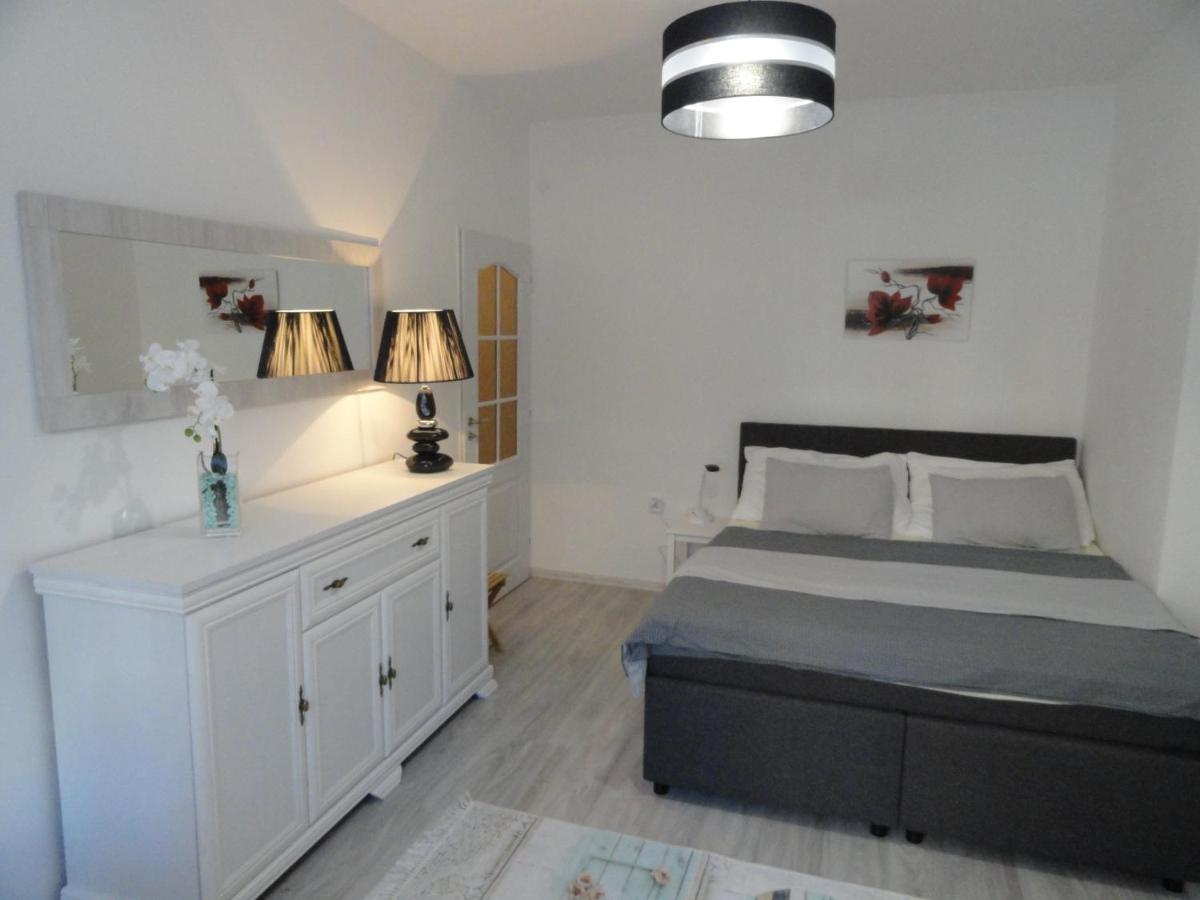 Apartman Sluka Илемнице Екстериор снимка