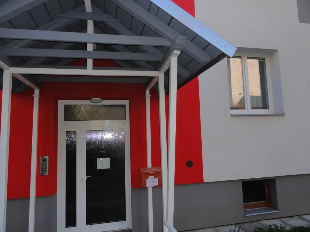 Apartman Sluka Илемнице Екстериор снимка